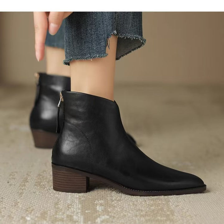 Aoife™ | Luxury ankle boots with a low heel