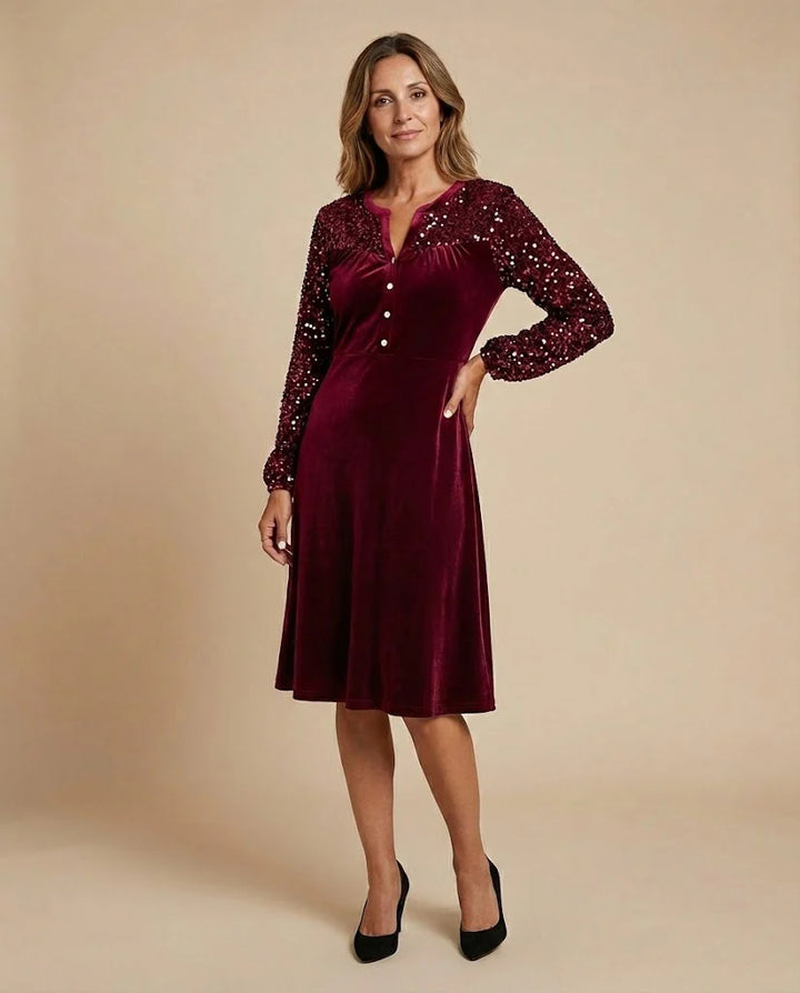 Adriana™ | Festive velvet dress with sequin sleeves
